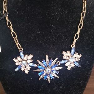 BERRY 3 STATION STATEMENT NECKLACE